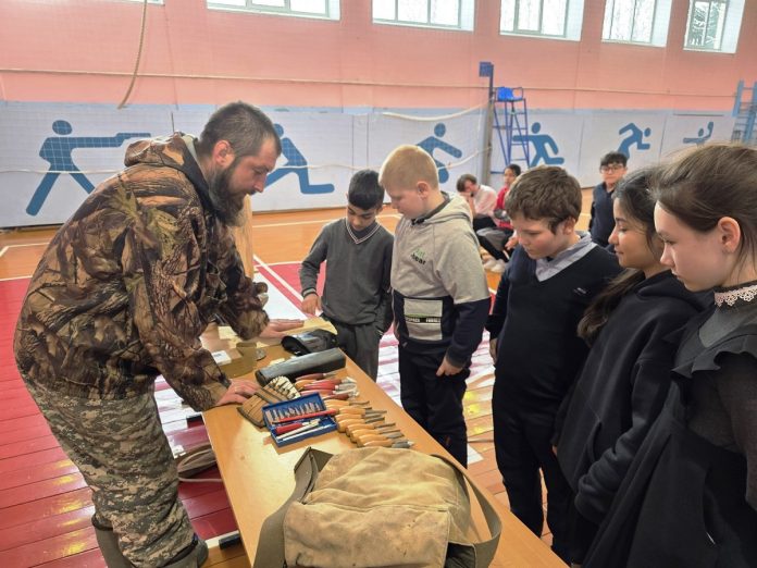 Инструменты