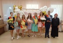 Путятинская детская музыкальная школа выпустила семь учеников